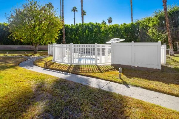 $325,000 | 68355 Paseo Real, Unit 13, Cathedral City, CA 92234
