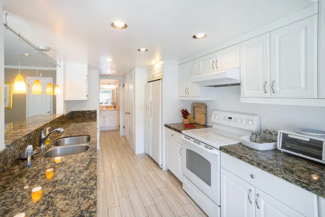 $350,000 | 68355 Paseo Real, Unit 13, Cathedral City, CA 92234