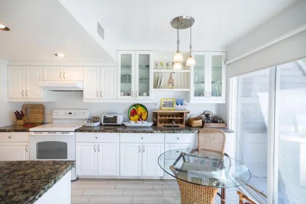 $325,000 | 68355 Paseo Real, Unit 13, Cathedral City, CA 92234