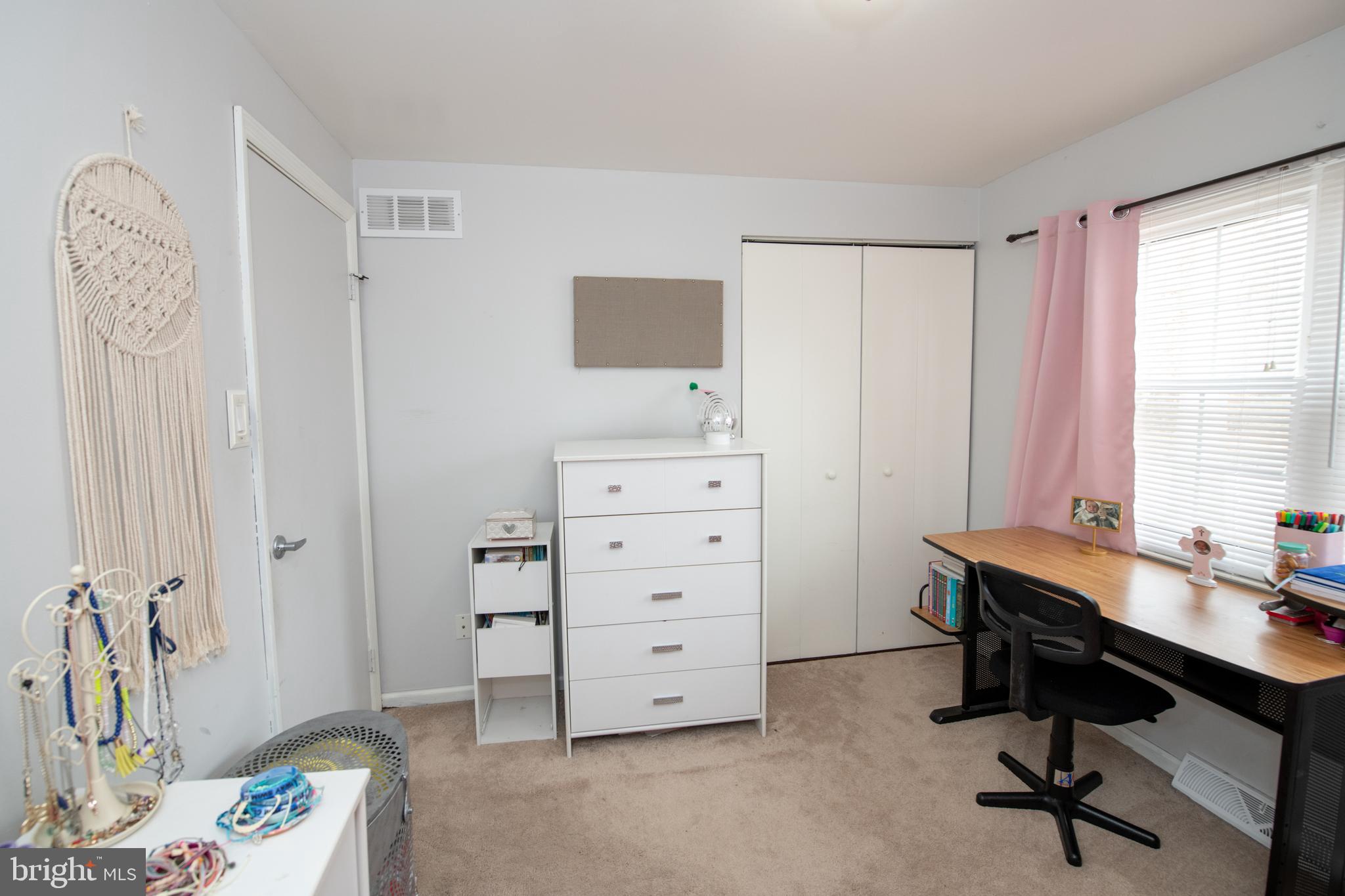 76 Home Road Hatboro, PA 19040 - Photo 28 of 47 3rd Bedroom