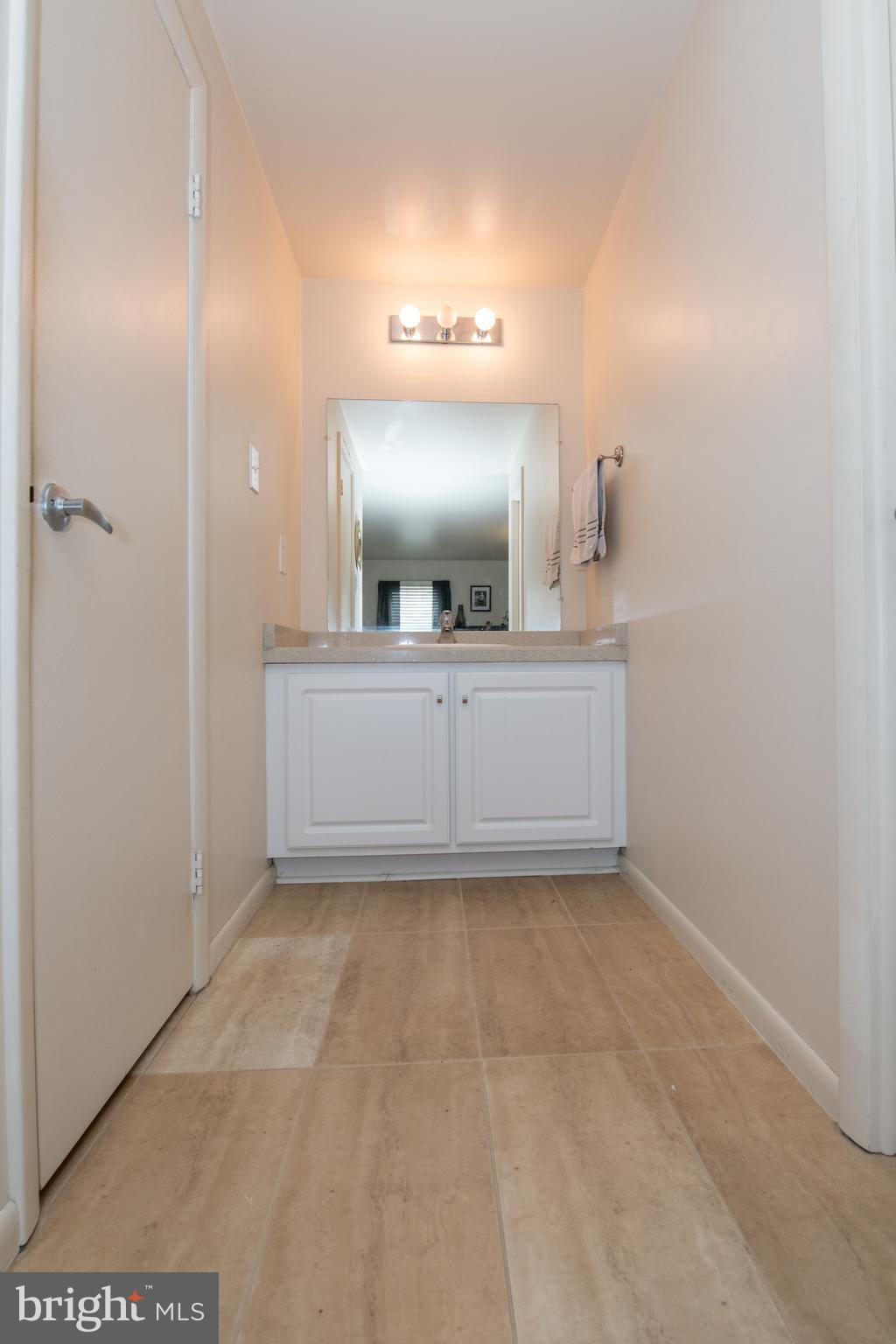 76 Home Road Hatboro, PA 19040 - Photo 32 of 47 Bathroom