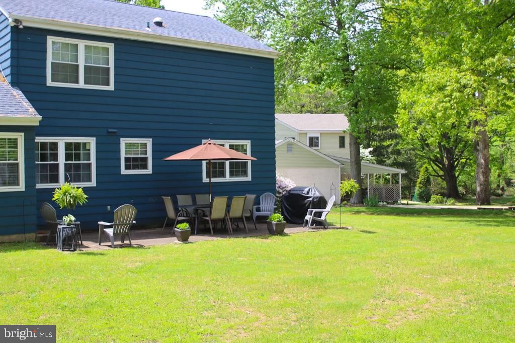 76 Home Road Hatboro, PA 19040 - Photo 38 of 47 Back Patio