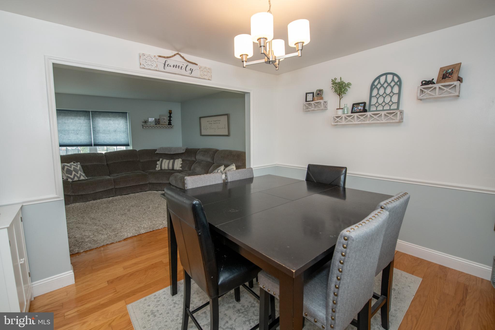 76 Home Road Hatboro, PA 19040 - Photo 5 of 47 Dining Room