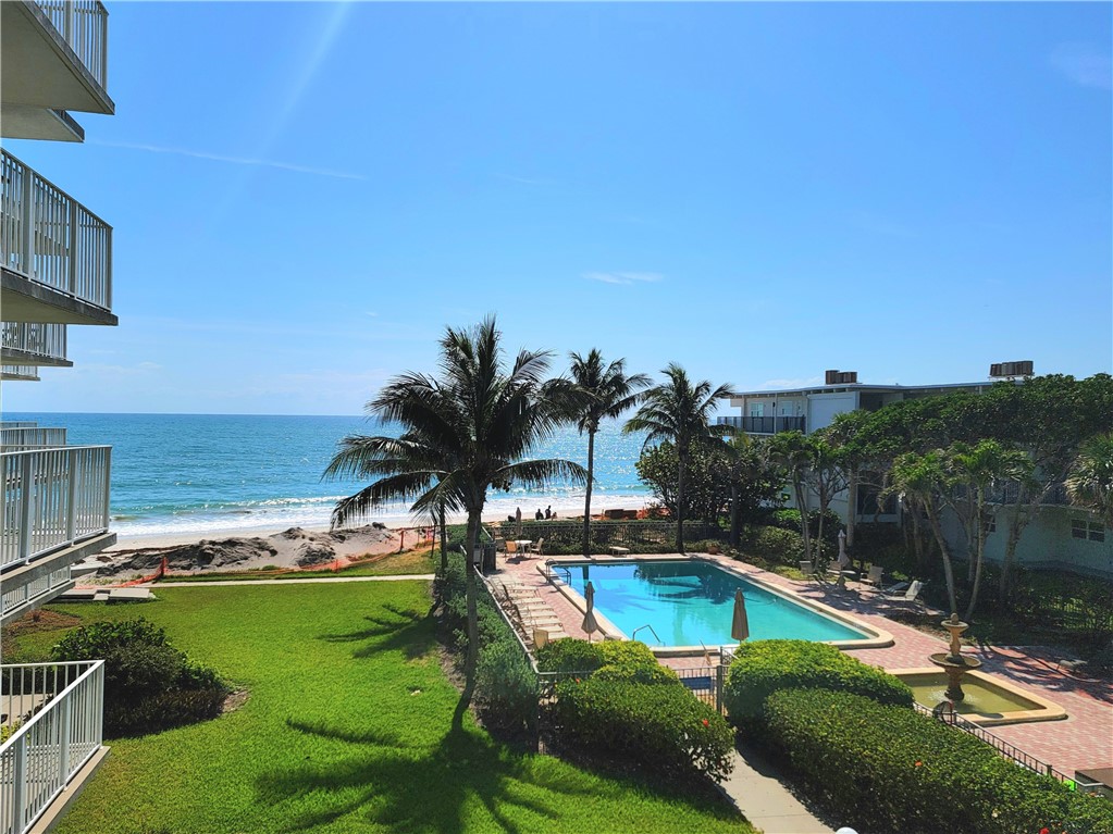 4450 Florida A1A, Unit 303 Vero Beach, FL 32963 - Photo 2 of 24