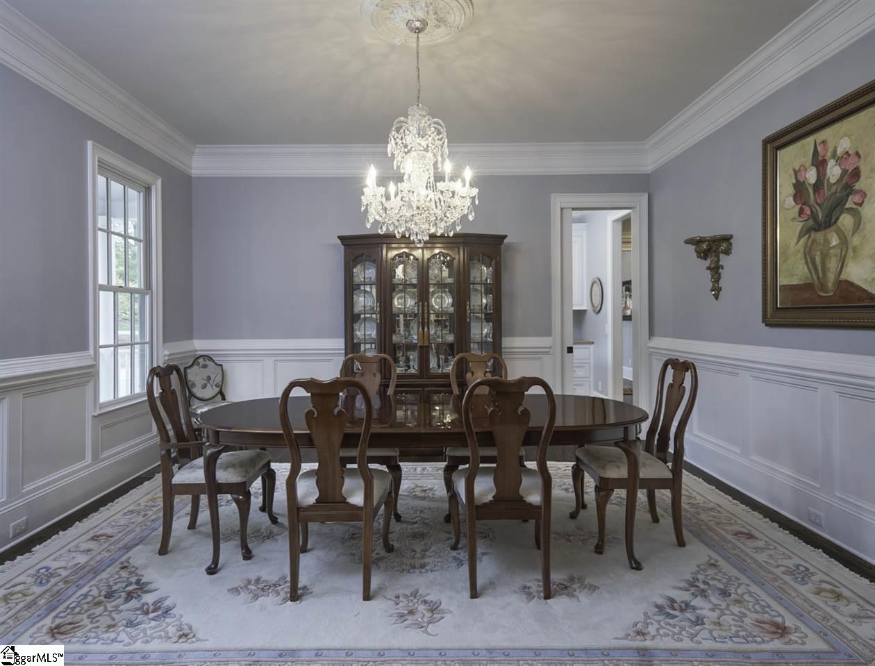 311 Raven Road Greenville, SC 29615 - Photo 3 of 36