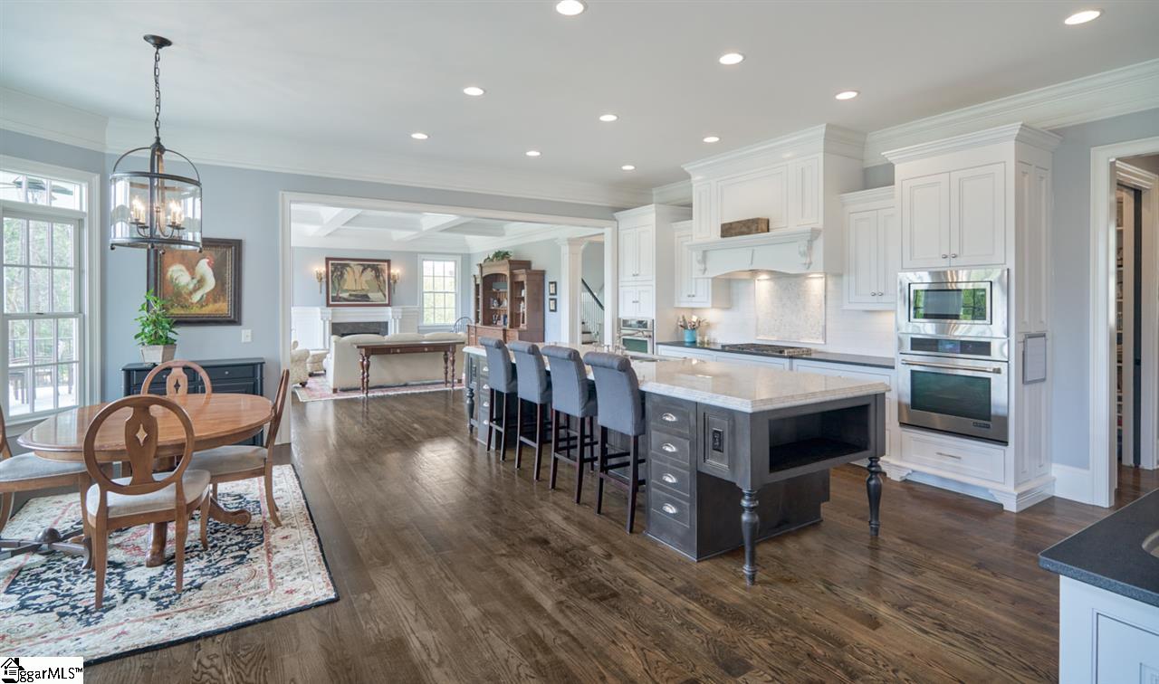 311 Raven Road Greenville, SC 29615 - Photo 8 of 36