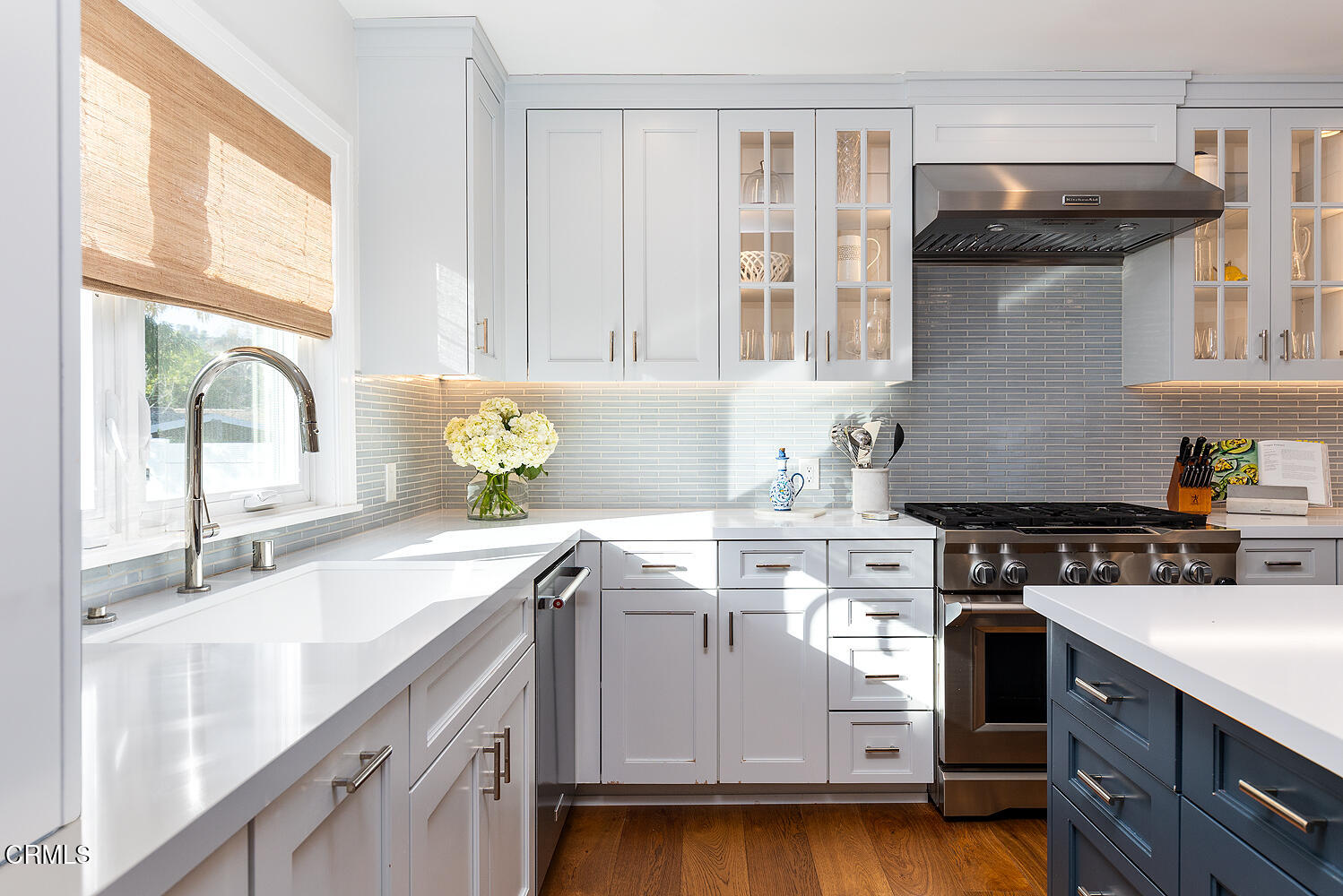 650 Westbridge Place Pasadena, CA 91105 - Photo 12 of 31 a kitchen with a stove and a sink