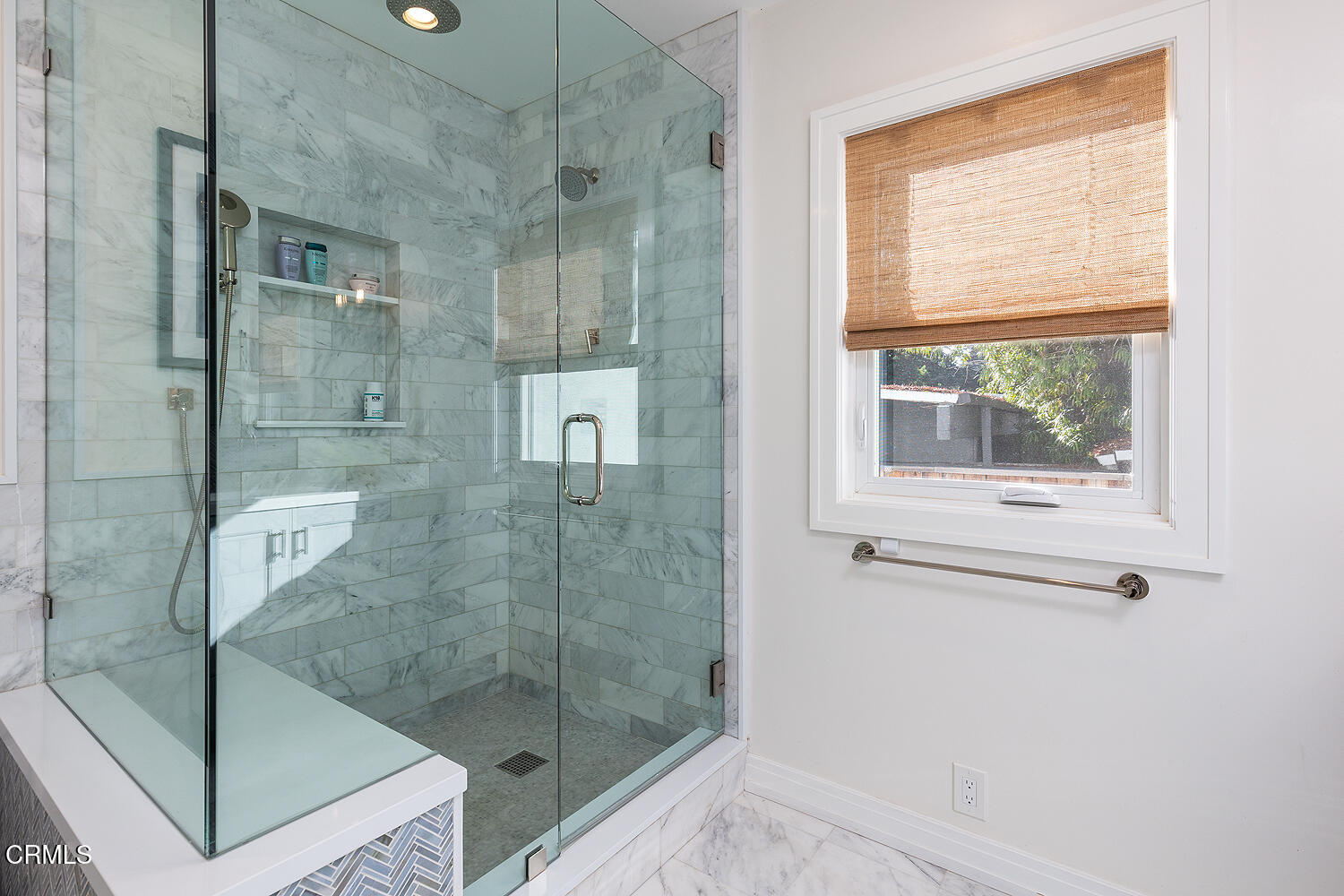 650 Westbridge Place Pasadena, CA 91105 - Photo 18 of 31 a bathroom with a shower