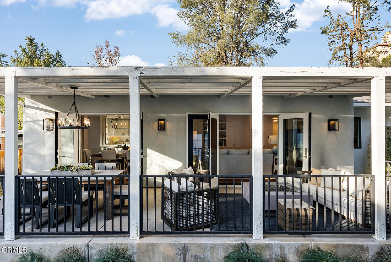 650 Westbridge Place Pasadena, CA 91105 - Photo 25 of 31 a view of a building with porch
