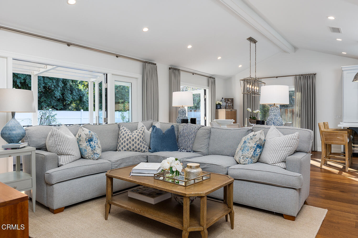 650 Westbridge Place Pasadena, CA 91105 - Photo 4 of 31 a living room with furniture and a large window