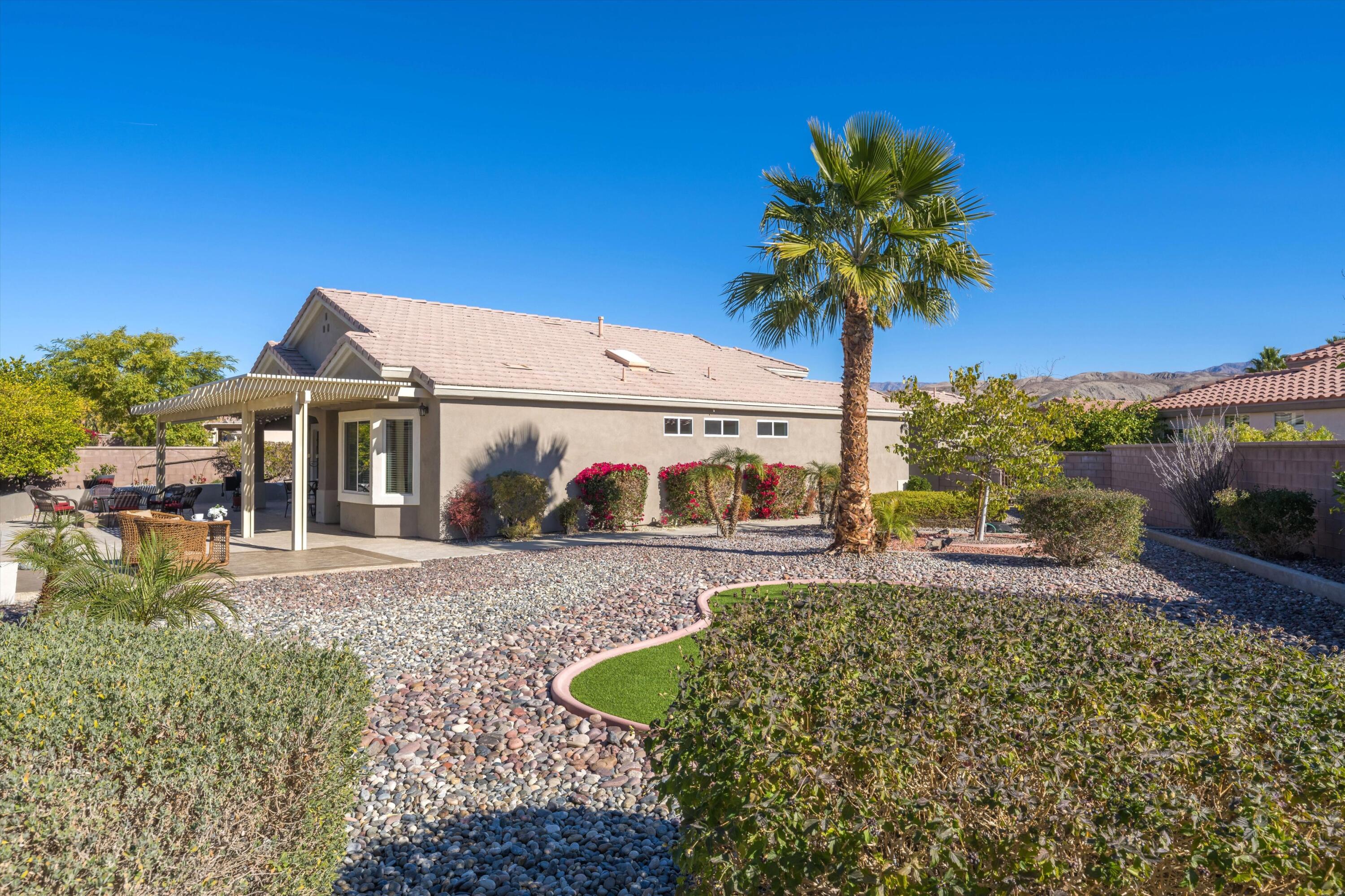 78747 Rainswept Way Palm Desert, CA 92211 - Photo 32 of 51 06-33410518