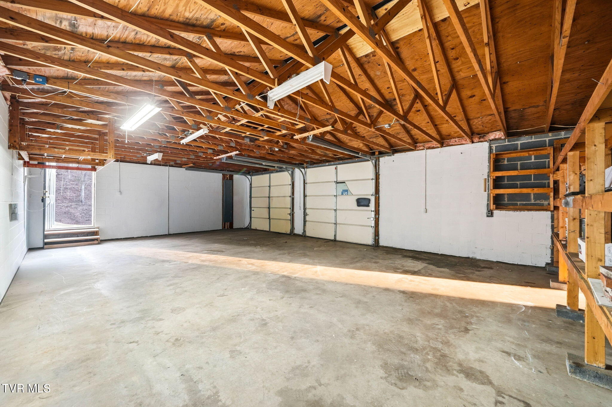 4030 Reservoir Road Kingsport, TN 37660 - Photo 25 of 34 39-web-or-mls-4030 Reservoir Rd-44