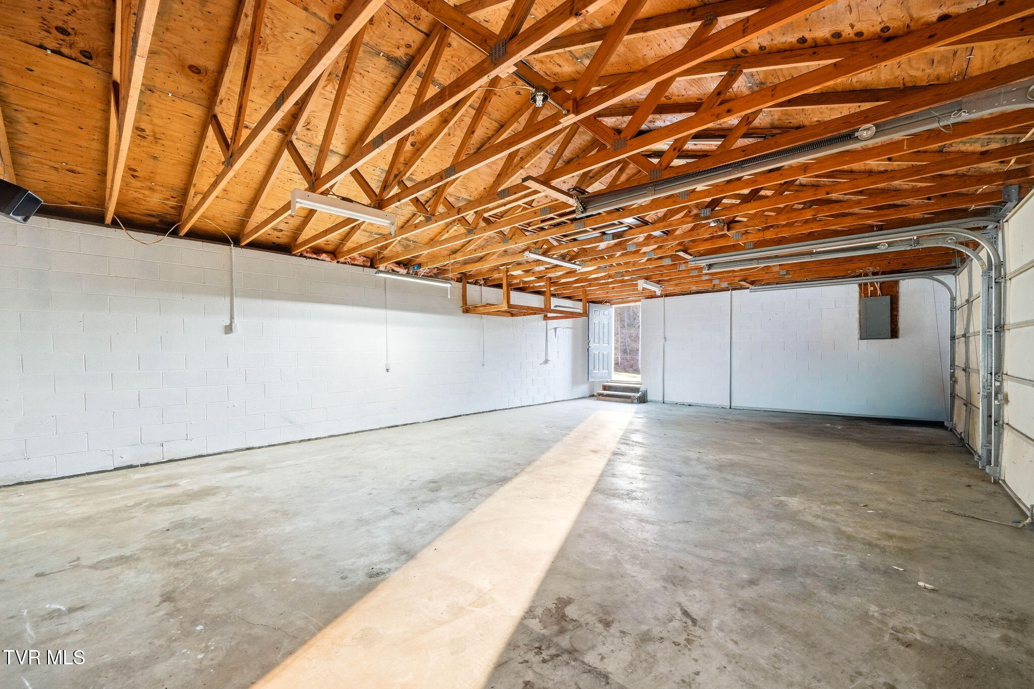 4030 Reservoir Road Kingsport, TN 37660 - Photo 26 of 34 40-web-or-mls-4030 Reservoir Rd-45