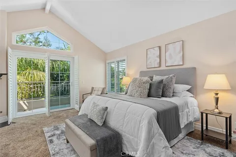 $1,450,000 | 19275 Brooktrail Lane, Huntington Beach, CA 92648