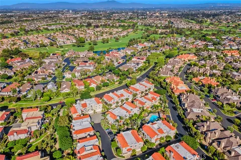 $1,450,000 | 19275 Brooktrail Lane, Huntington Beach, CA 92648