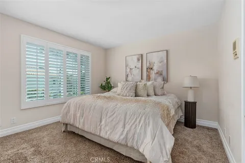 $1,450,000 | 19275 Brooktrail Lane, Huntington Beach, CA 92648