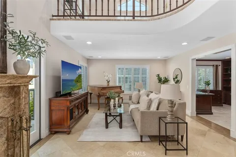 $1,450,000 | 19275 Brooktrail Lane, Huntington Beach, CA 92648