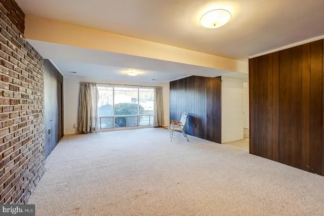 $3,000 | 13701 Arctic Avenue, Rockville, MD 20853