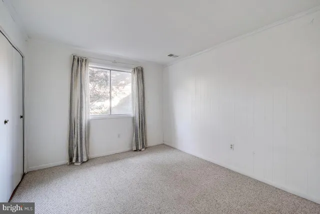 $3,000 | 13701 Arctic Avenue, Rockville, MD 20853