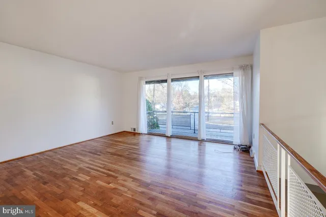 $3,000 | 13701 Arctic Avenue, Rockville, MD 20853