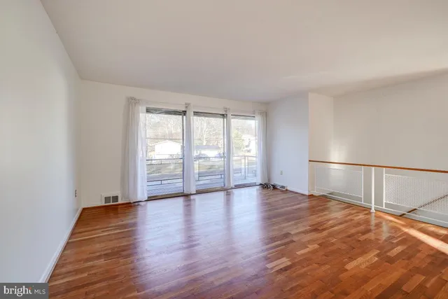 $3,000 | 13701 Arctic Avenue, Rockville, MD 20853