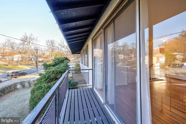 $3,000 | 13701 Arctic Avenue, Rockville, MD 20853