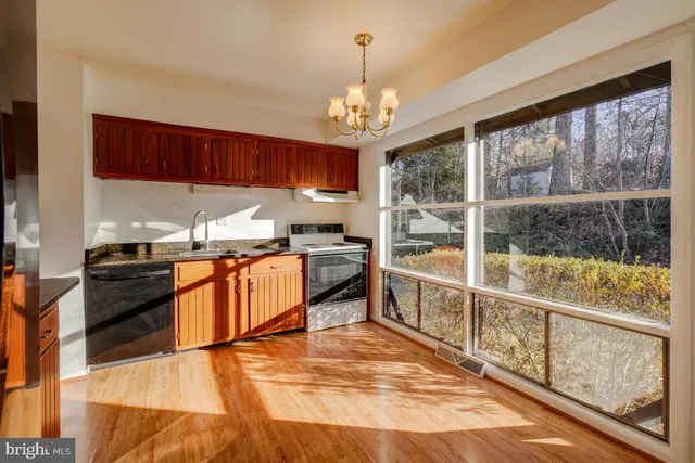 $3,000 | 13701 Arctic Avenue, Rockville, MD 20853