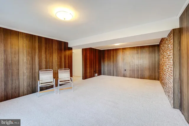 $3,000 | 13701 Arctic Avenue, Rockville, MD 20853