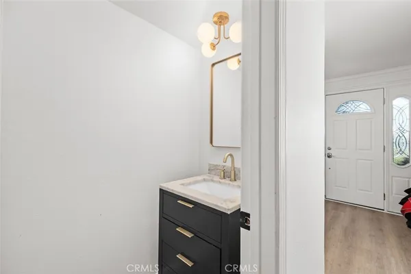 $5,900 | 1059 West Sepulveda Street, San Pedro, CA 90731