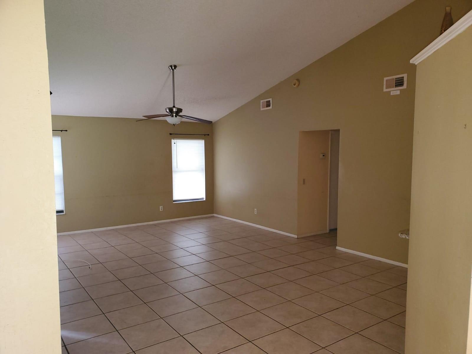 1208 Cherrybark Road Apopka, FL 32703 - Photo 6 of 7 Family Room