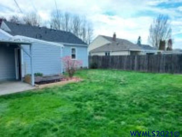 1090 Southwest 14th Avenue Albany, OR 97321 - Photo 3 of 10