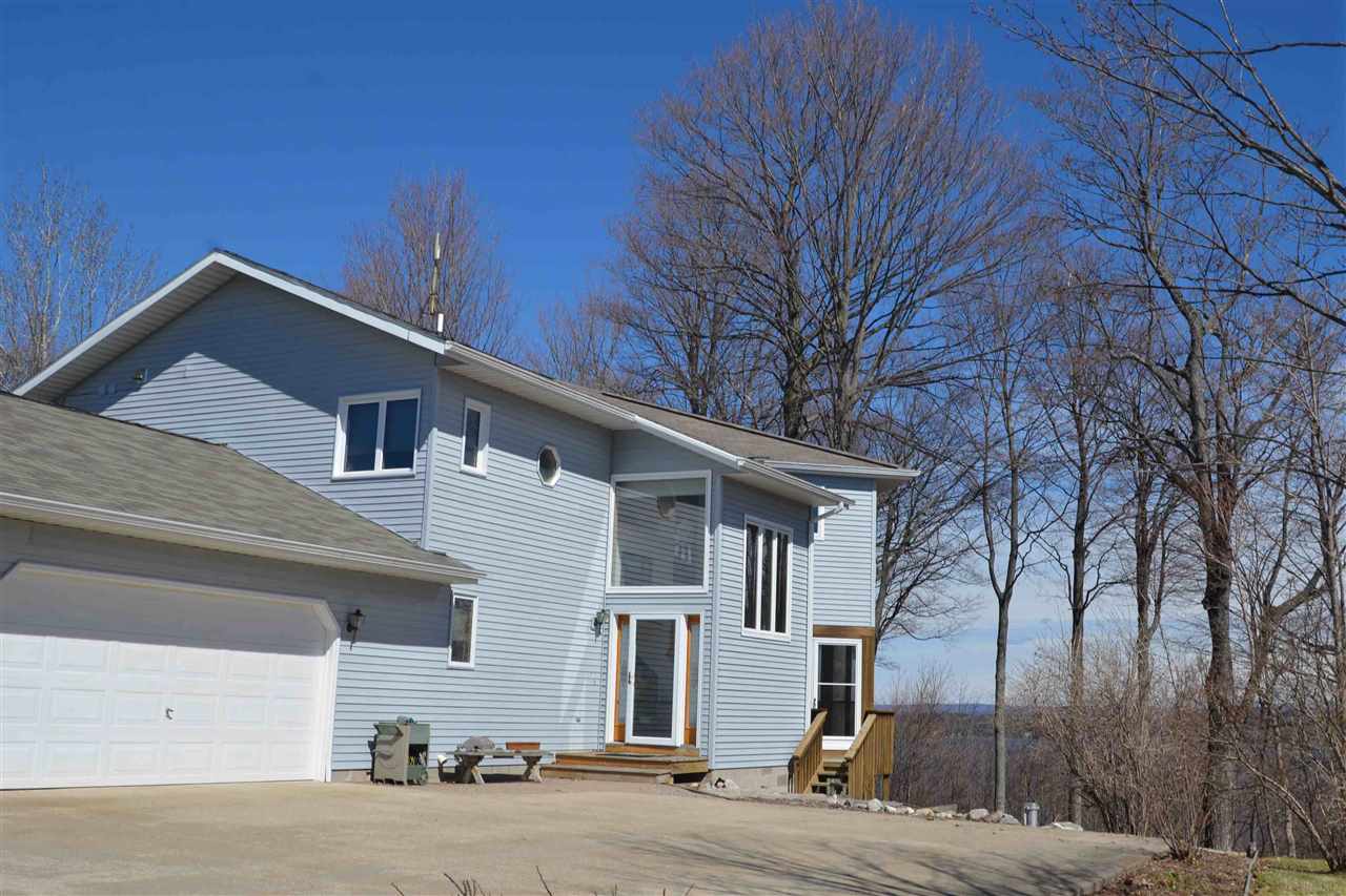 4761 Ridge Lane Kewadin, MI 49648 - Photo 32 of 39 1859746-31.JPG