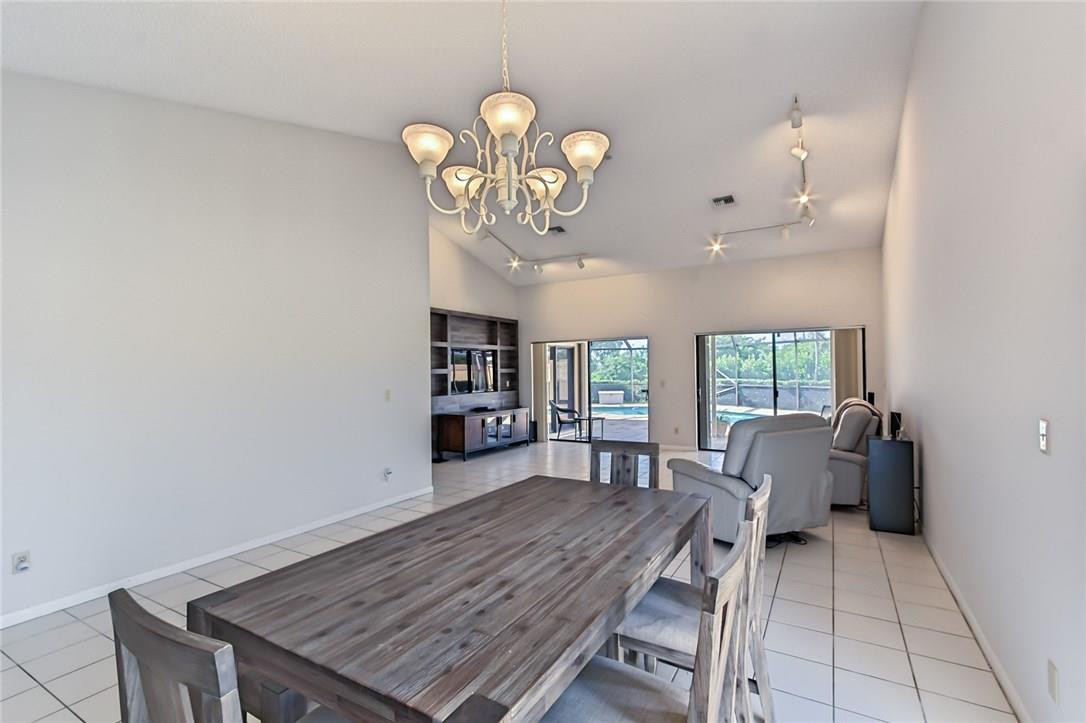 23376 Water Circle, Unit 23376 Boca Raton, FL 33486 - Photo 3 of 27 Photo 3