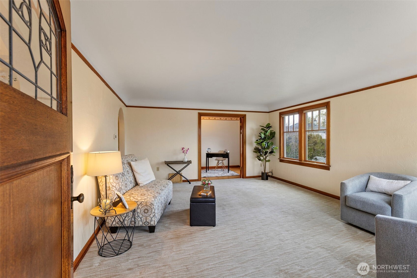 1142 Scott Avenue Bremerton, WA 98310 - Photo 5 of 38