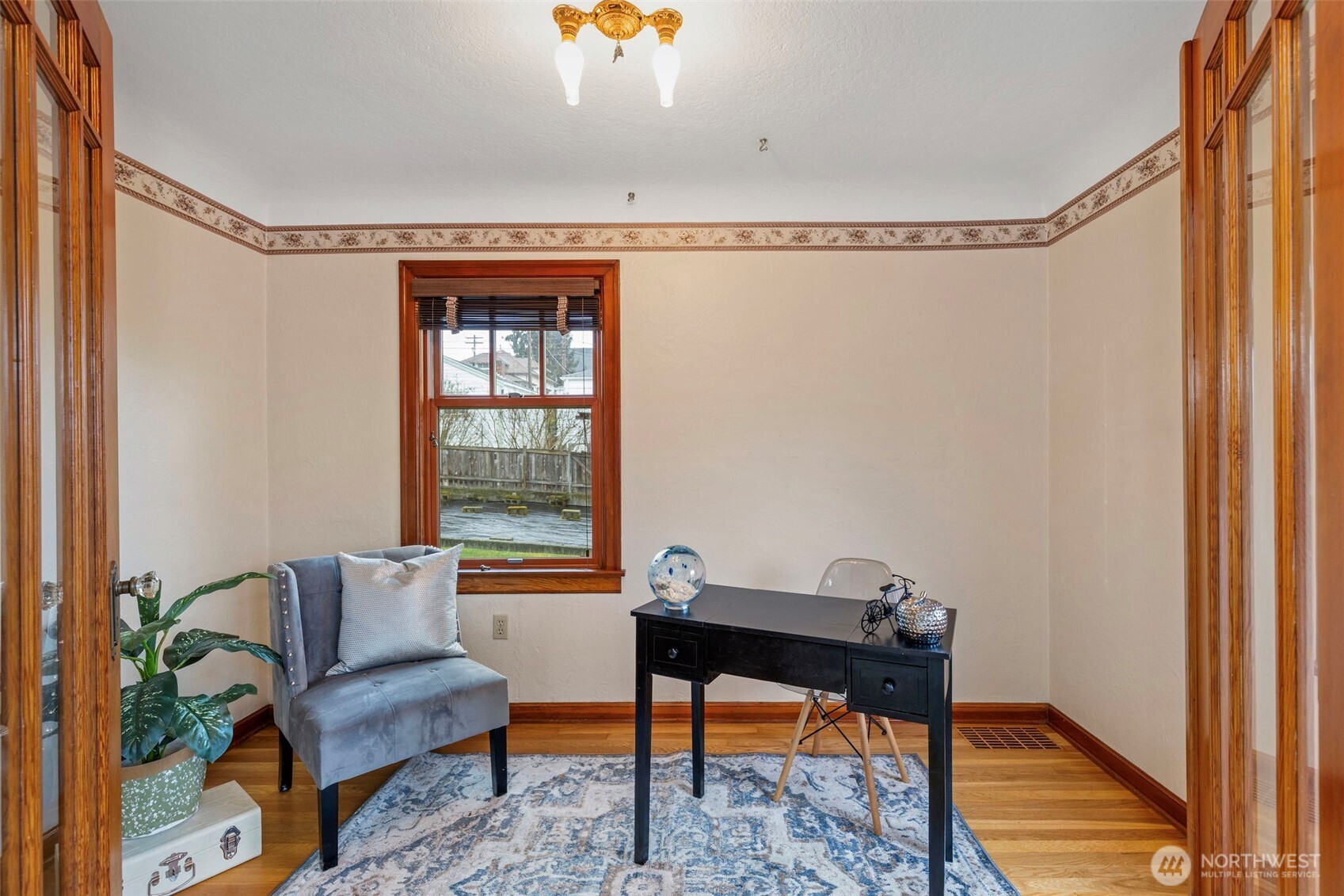 1142 Scott Avenue Bremerton, WA 98310 - Photo 8 of 38