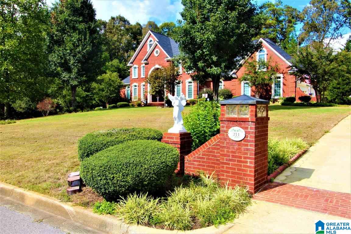 211 Lynnlee Way Heflin, AL 36264 - Photo 2 of 50