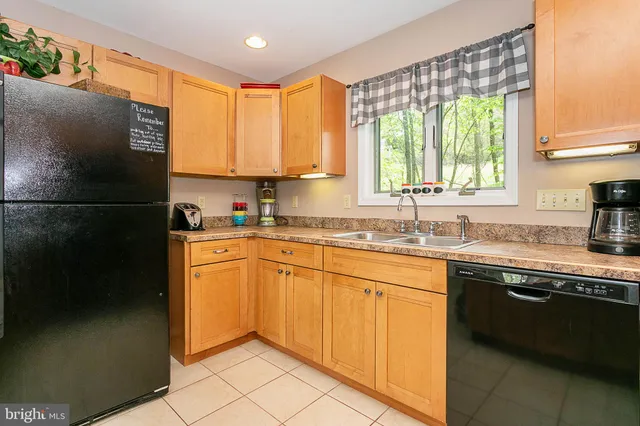 $537,500 | 175 Roman Ridge Road, Unit 15, Oakland, MD 21550