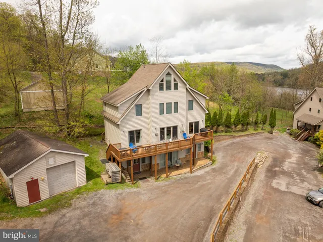 $537,500 | 175 Roman Ridge Road, Unit 15, Oakland, MD 21550