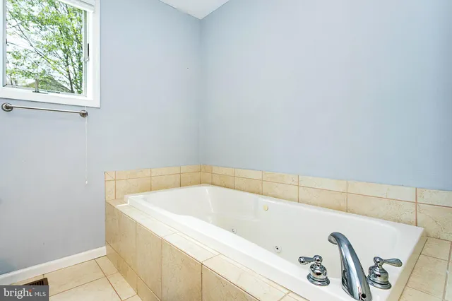 $537,500 | 175 Roman Ridge Road, Unit 15, Oakland, MD 21550