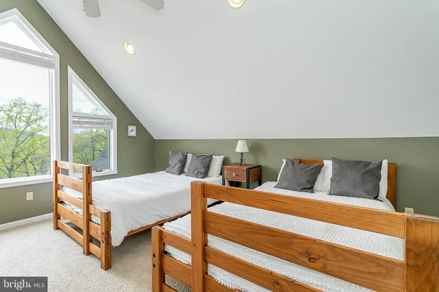 $537,500 | 175 Roman Ridge Road, Unit 15, Oakland, MD 21550