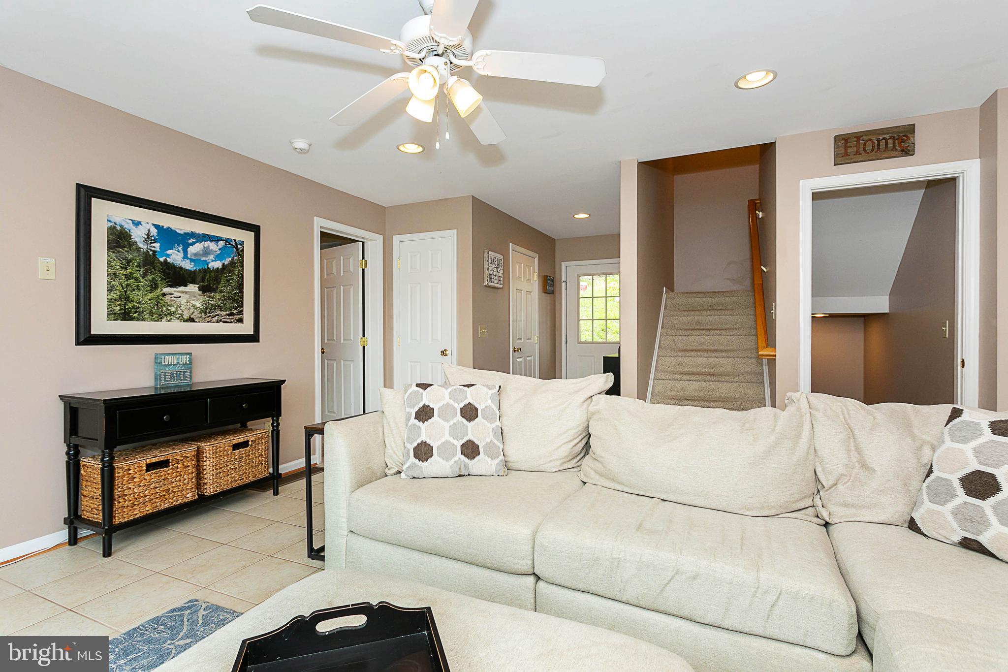 175 Roman Ridge Road, Unit 15 Oakland, MD 21550 - Photo 9 of 55 Main level living area