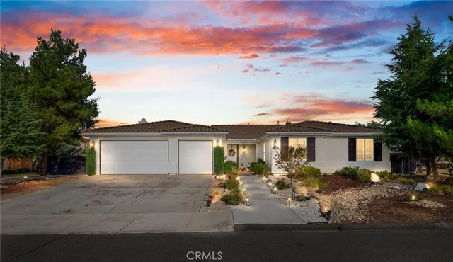 $945,000 | 32685 Blue Mist Way, Wildomar, CA 92595