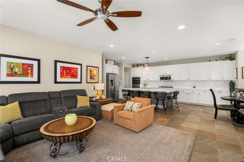 32685 Blue Mist Way Wildomar, CA 92595 - Photo 11 of 61