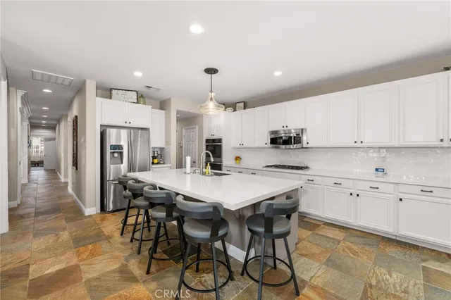 $945,000 | 32685 Blue Mist Way, Wildomar, CA 92595