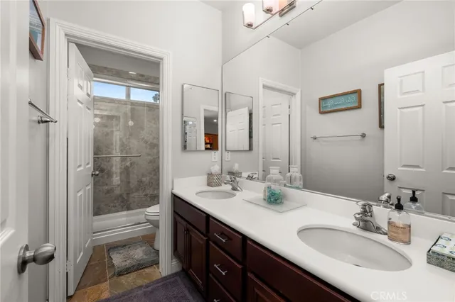 $945,000 | 32685 Blue Mist Way, Wildomar, CA 92595