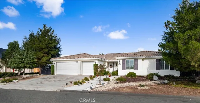 $945,000 | 32685 Blue Mist Way, Wildomar, CA 92595