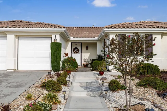 $945,000 | 32685 Blue Mist Way, Wildomar, CA 92595