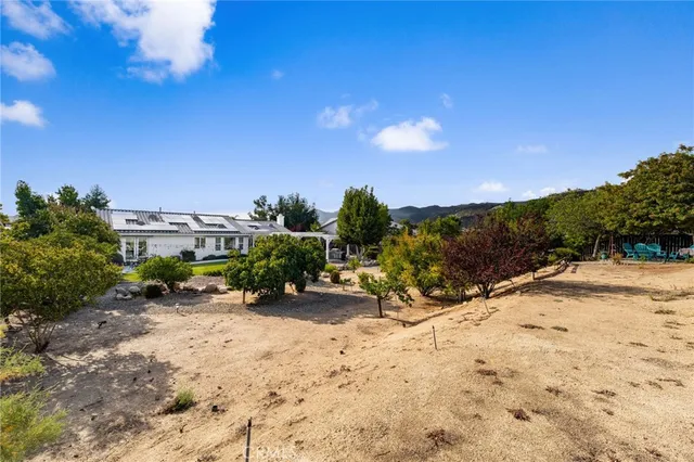$945,000 | 32685 Blue Mist Way, Wildomar, CA 92595