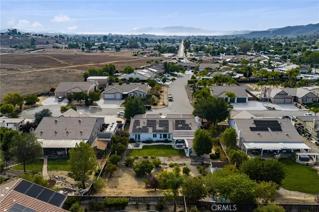 $945,000 | 32685 Blue Mist Way, Wildomar, CA 92595