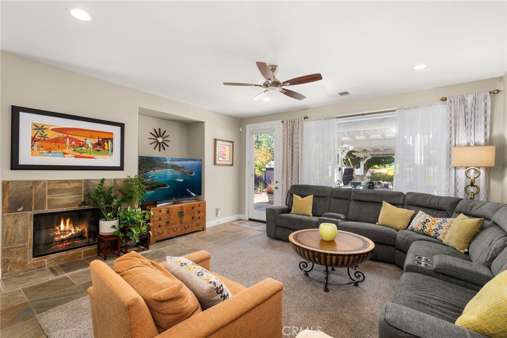 32685 Blue Mist Way Wildomar, CA 92595 - Photo 10 of 61